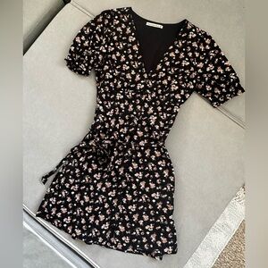 Abercrombie & Fitch Floral Black Wrap Dress